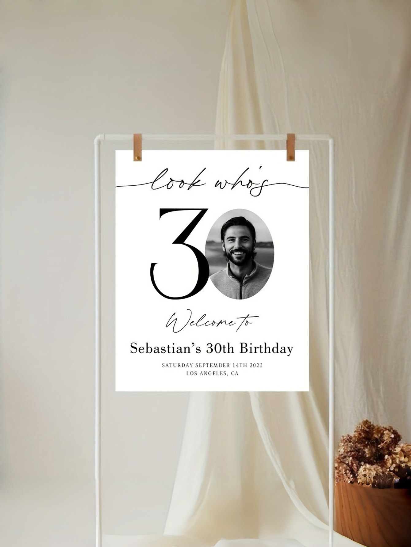 Customizable age photo signs, high-quality PVC welcome signs in multiple sizes